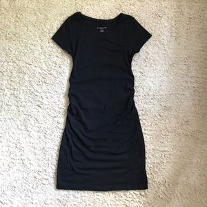 Liz Lange Maternity Black Tee Shirt Dress